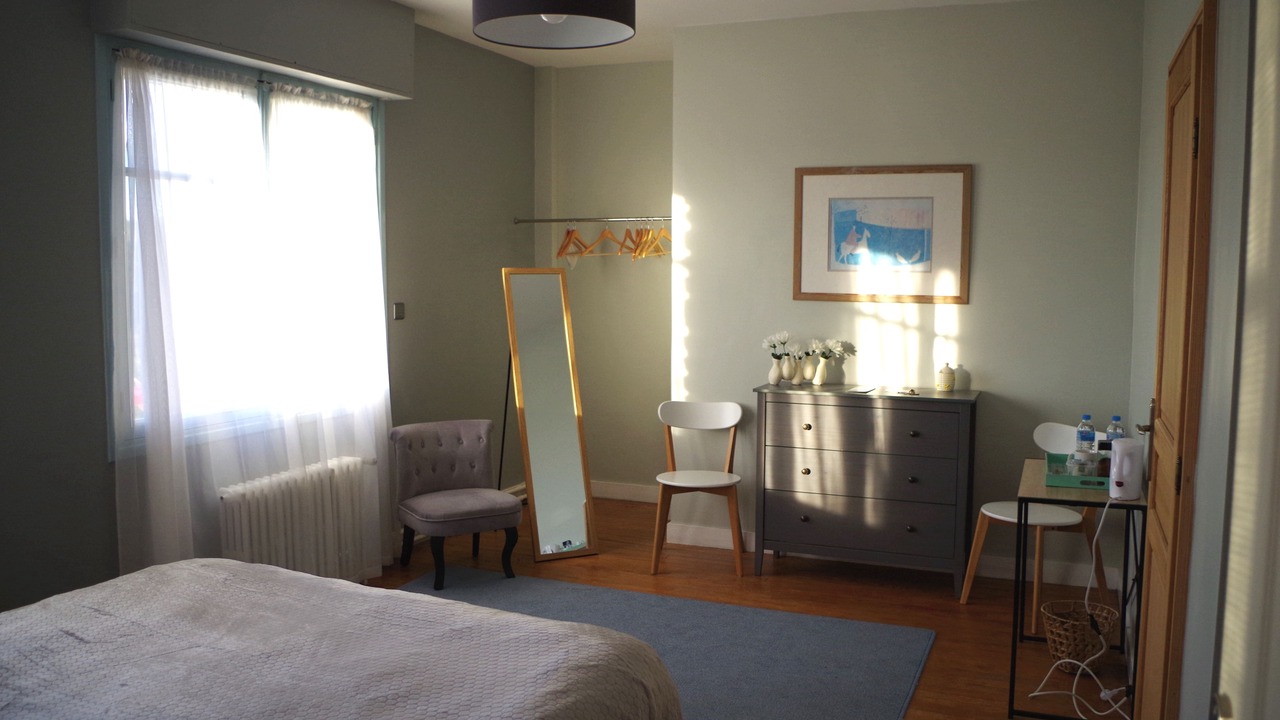 Photo of Bedroom in Confolens
