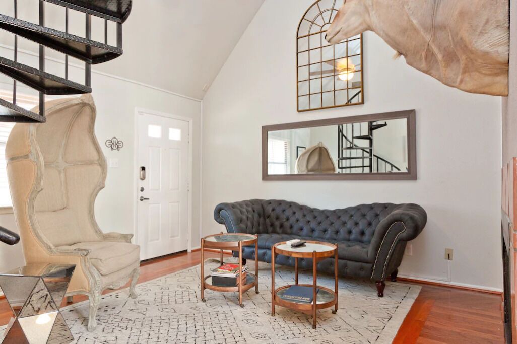 Photo of Livingroom in Downtown Austin