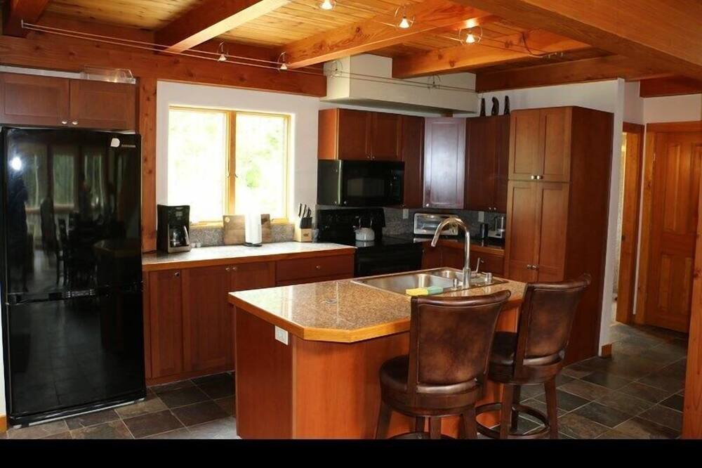 Photo of Others in Minturn