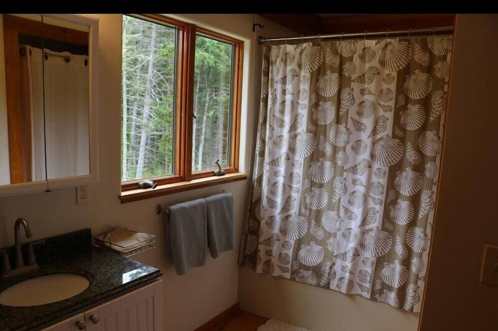 Photo of Bathroom in Minturn