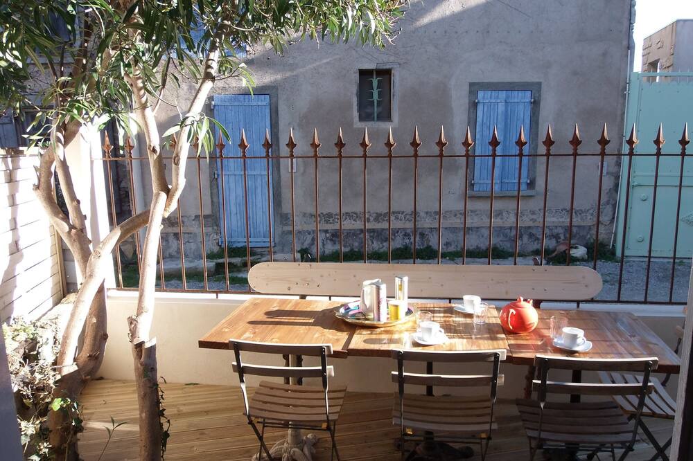 Photo of Patio Balcony in Peyriac-de-Mer