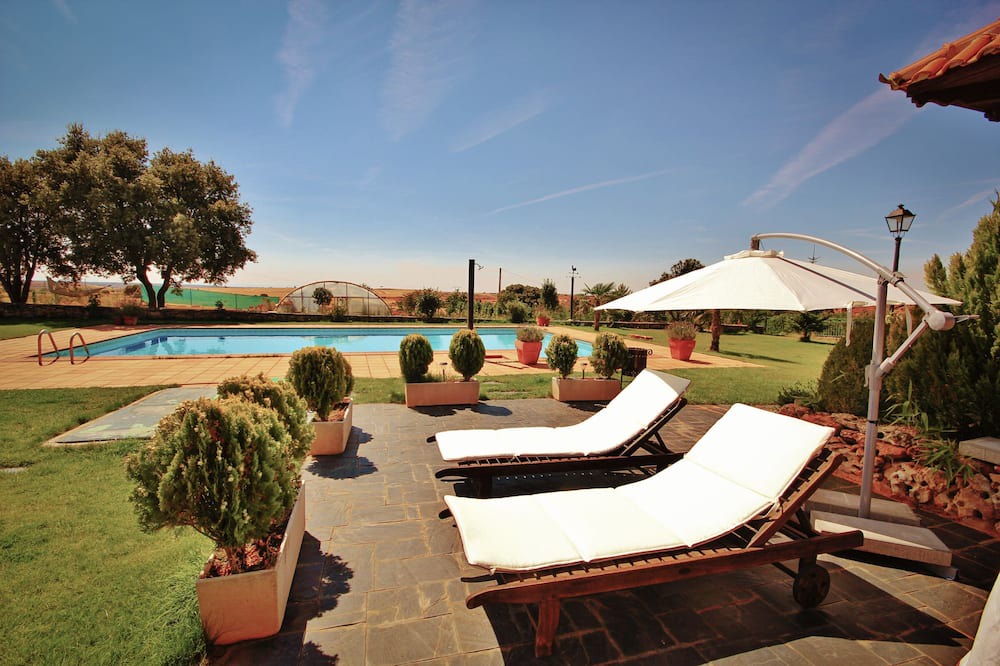 Photo of Outdoor in Ciruelos de Cervera