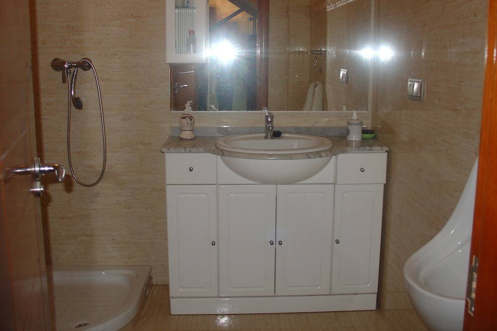 Photo of Bathroom in Somo