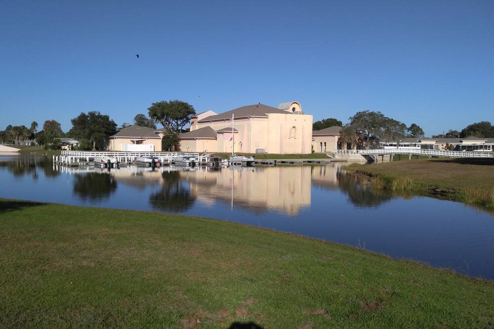 Photo of Outdoor in Fedhaven