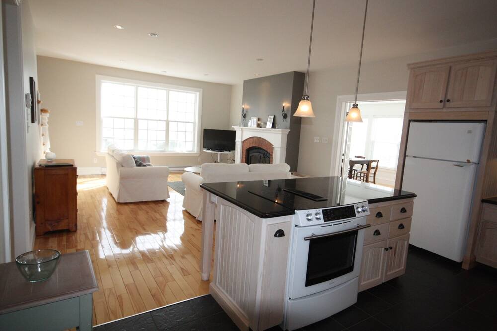 Photo of Bedroom in Lunenburg