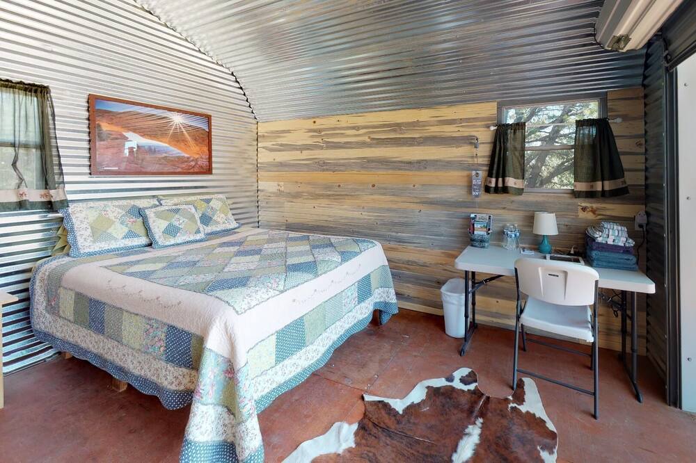 Photo of Bedroom in Monticello