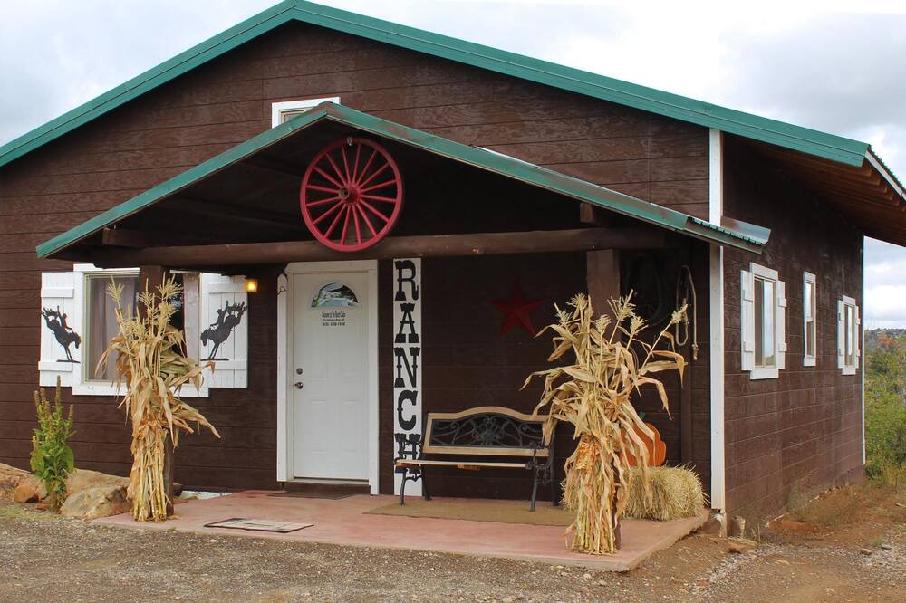 Photo of Outdoor in Monticello