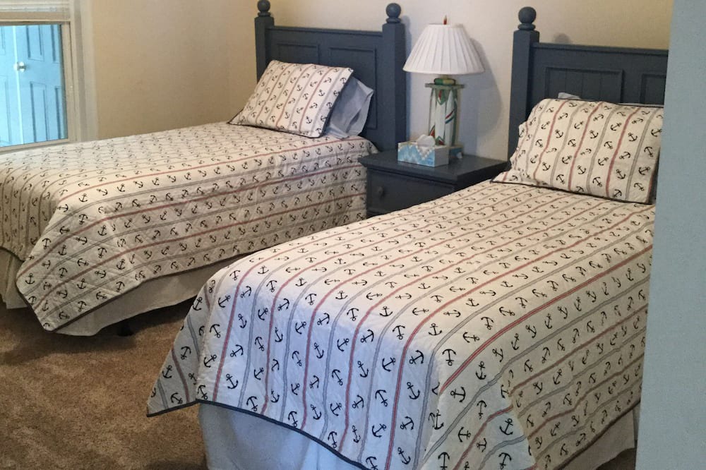 Photo of Others in Crisfield