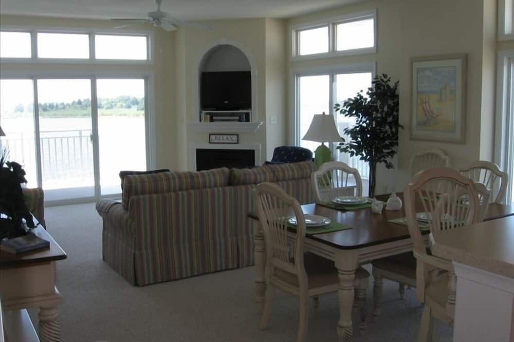 Photo of Others in Crisfield