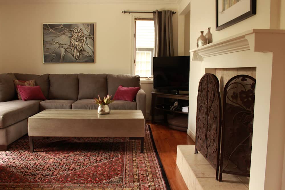 Photo of Livingroom in St. John's