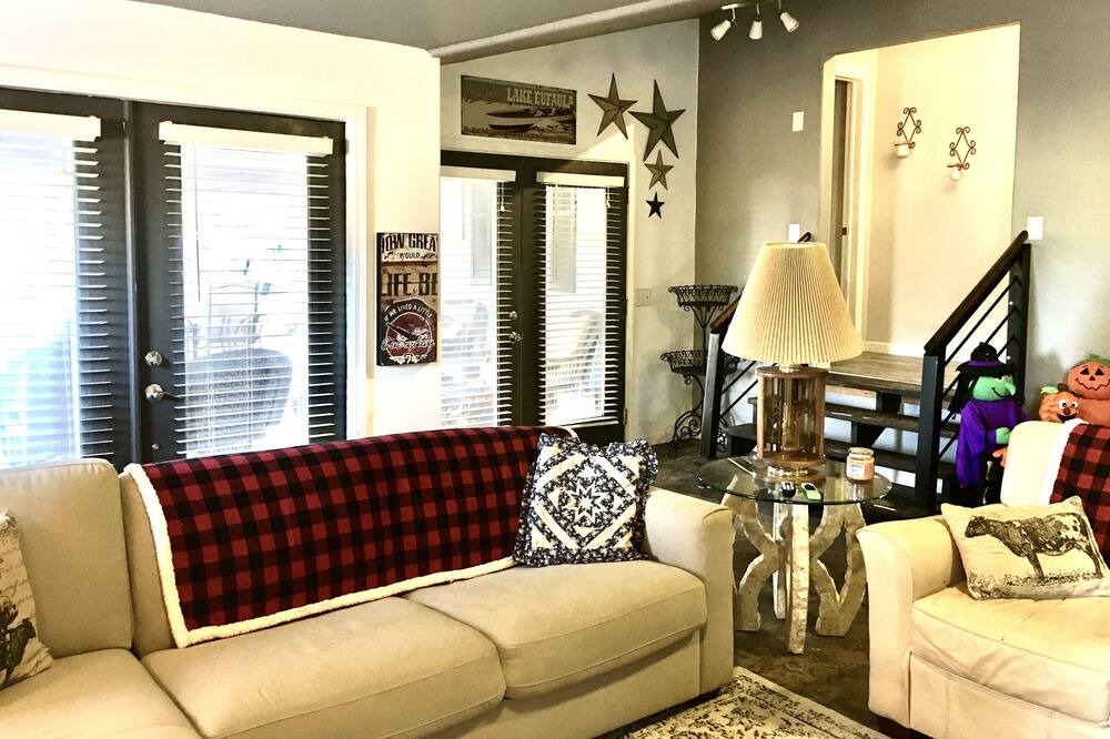 Photo of Livingroom in Longtown