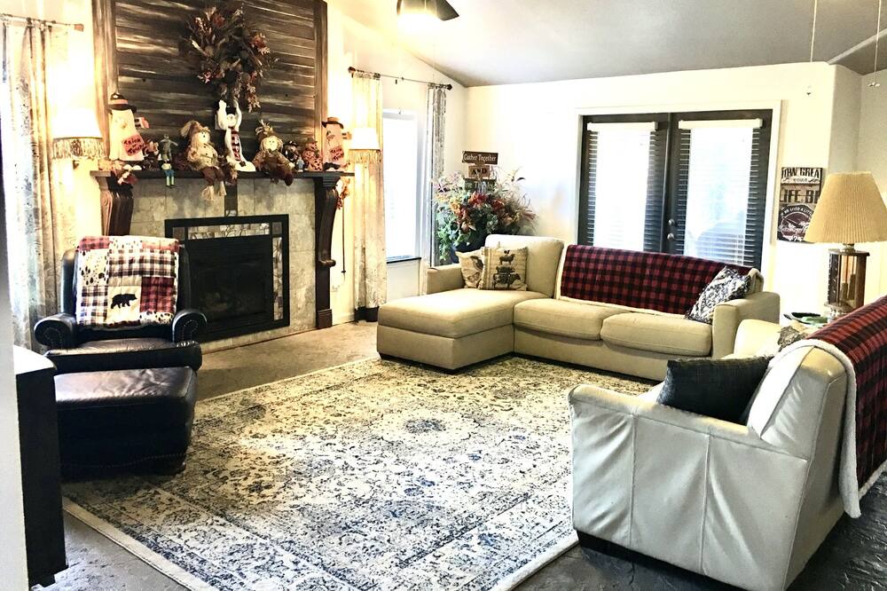Photo of Livingroom in Longtown