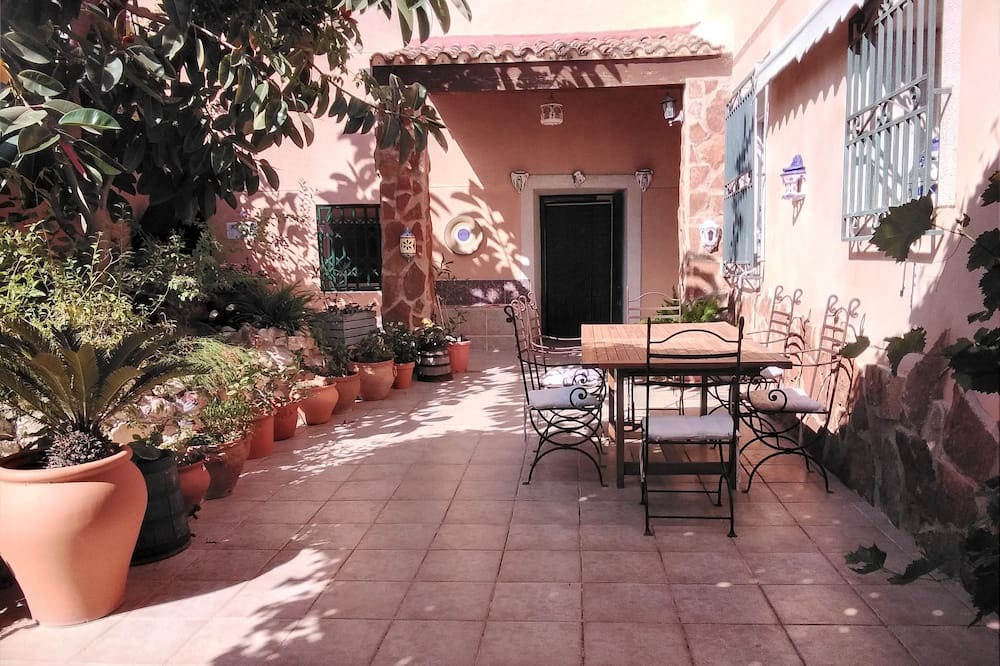 Photo of Patio Balcony in Los Vives
