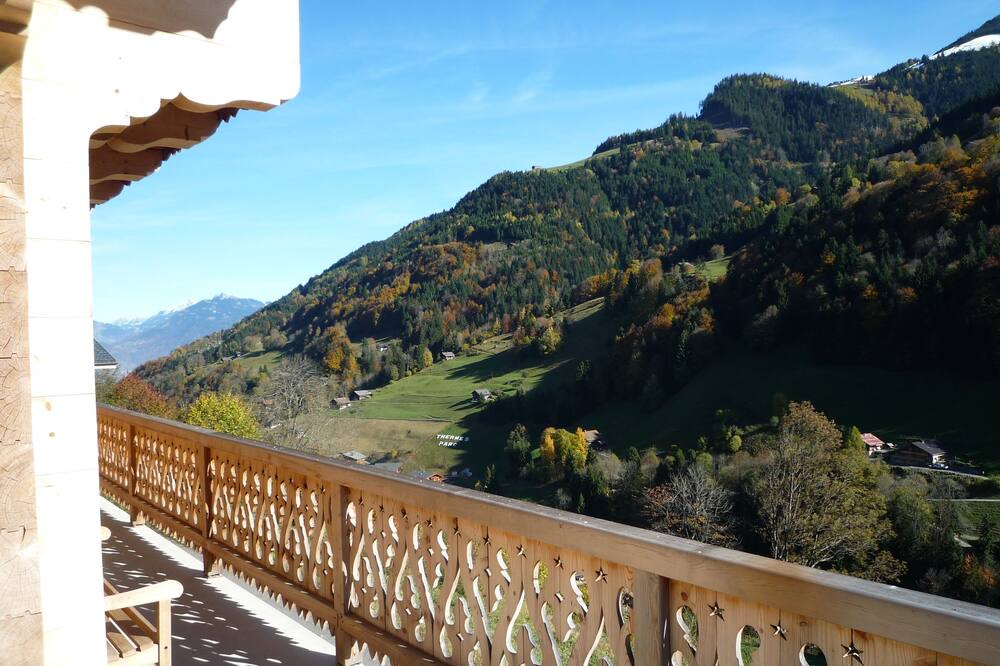 Photo of Patio Balcony in Val d'Illiez