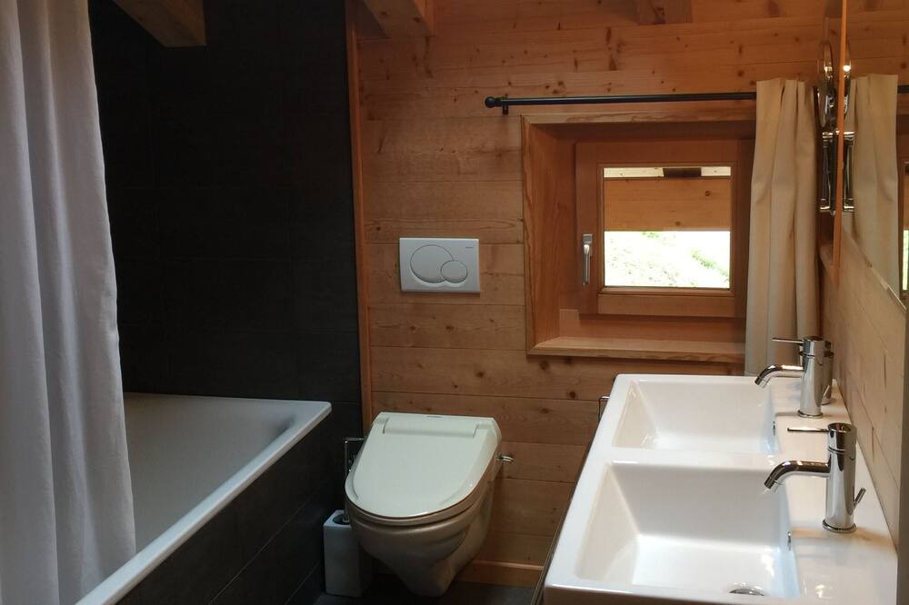 Photo of Bathroom in Val d'Illiez