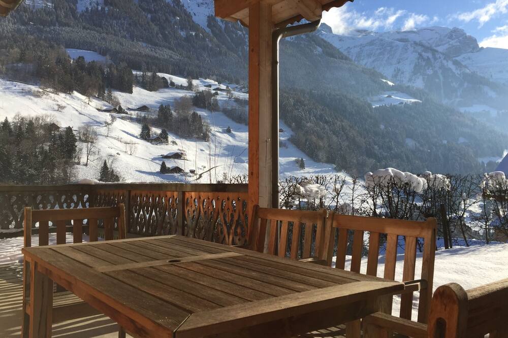 Photo of Patio Balcony in Val d'Illiez