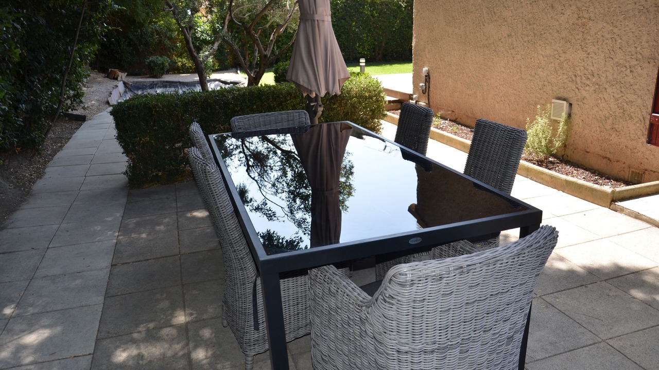 Photo of Outdoor in Eyguieres