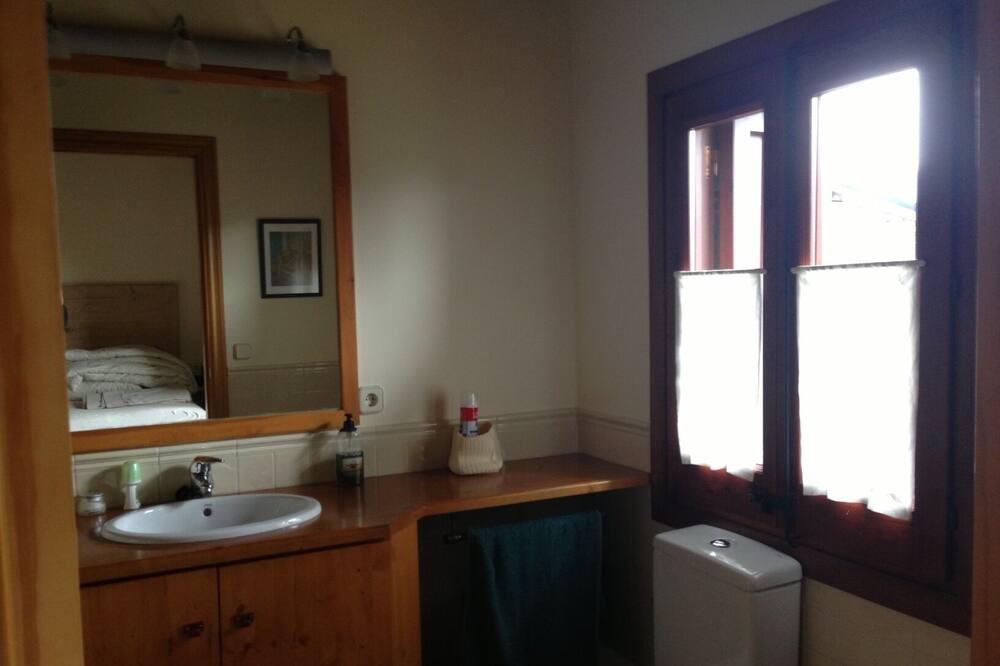 Photo of Bathroom in Puigcerda