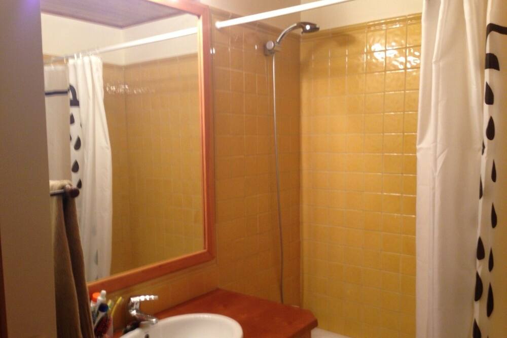 Photo of Bathroom in Puigcerda