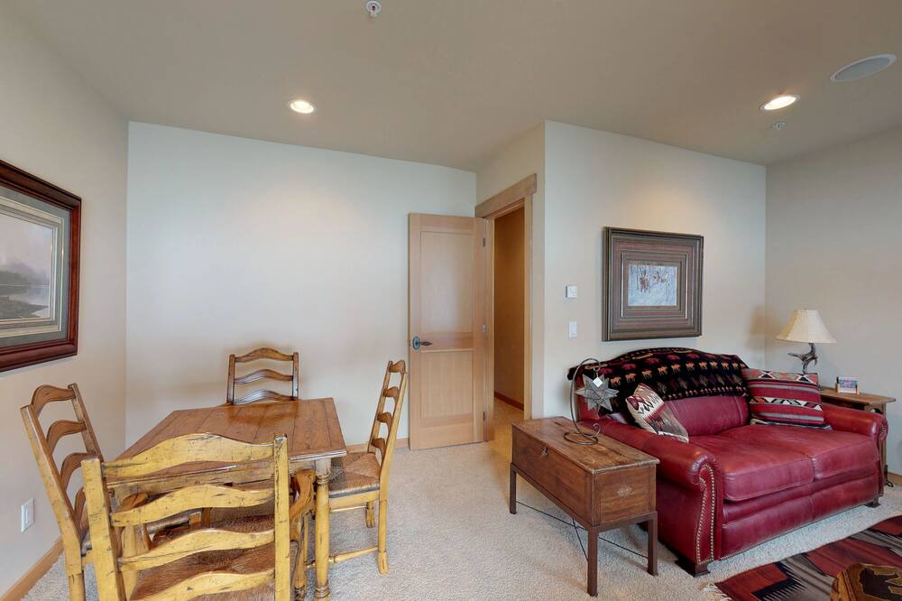 Photo of Others in Big Sky Meadow Village