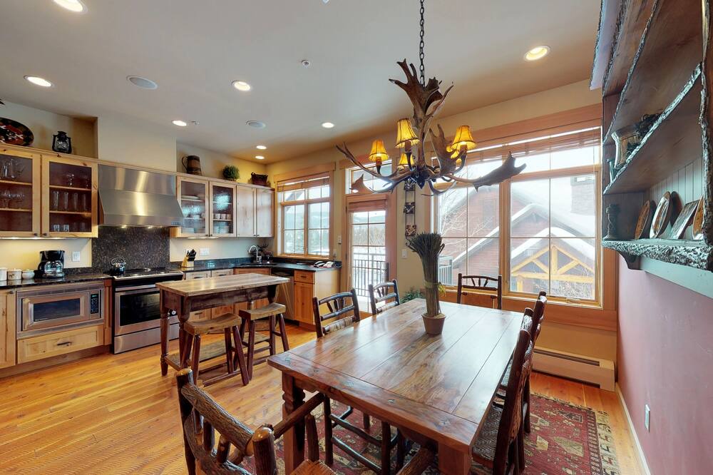 Photo of Others in Big Sky Meadow Village