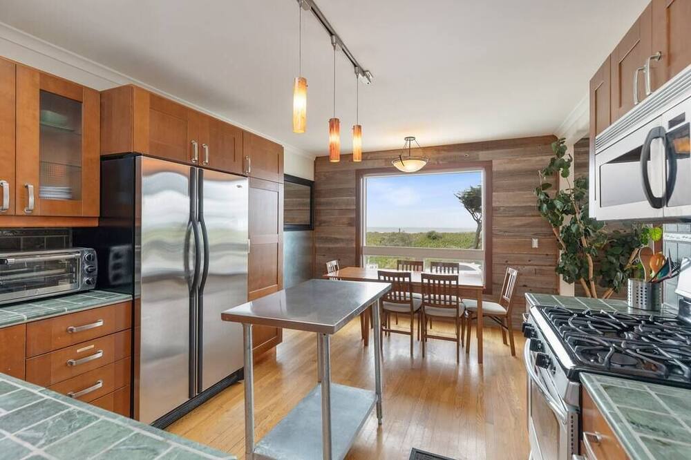 Photo of Others in Outer Sunset