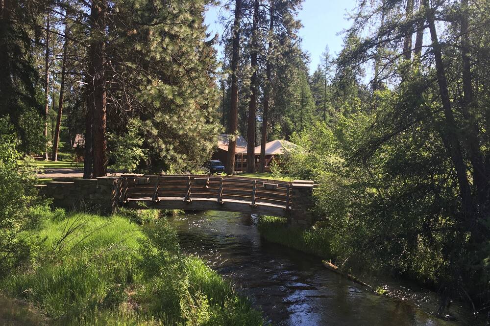 Photo of Outdoor in Camp Sherman