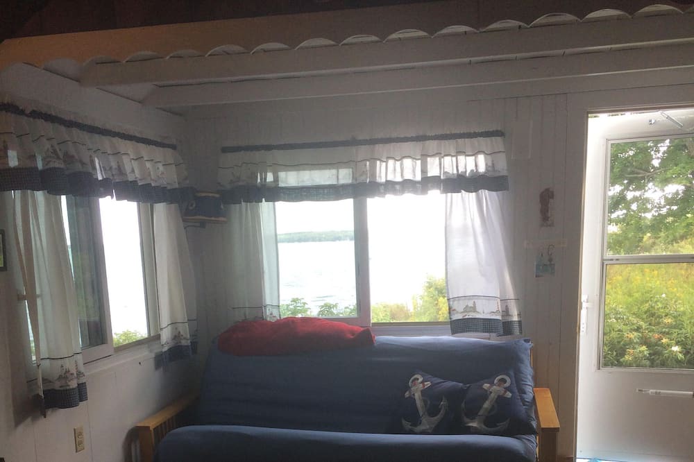 Photo of Bedroom in South Thomaston