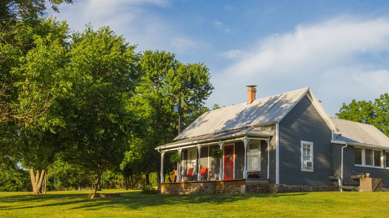 Photo of Outdoor in Black