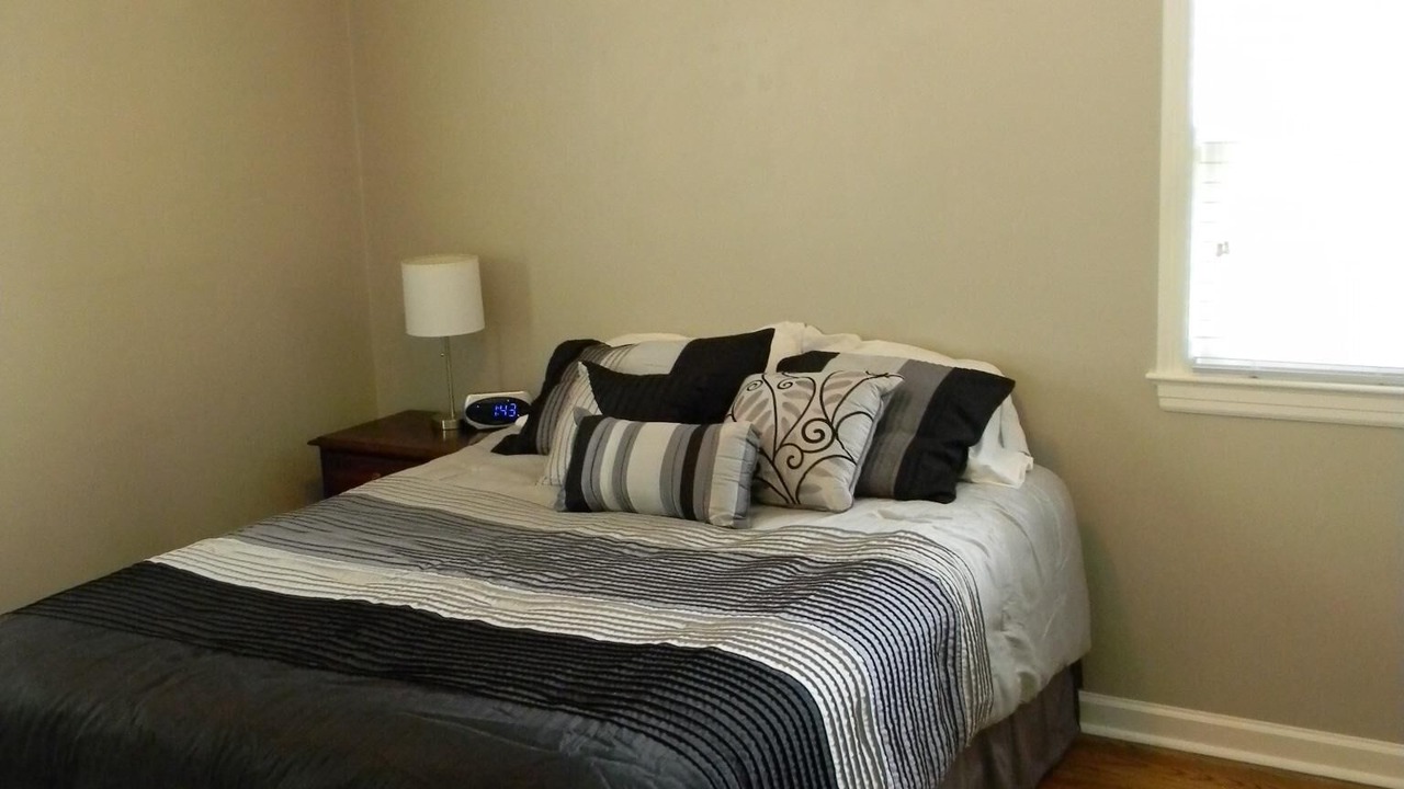 Photo of Bedroom in Middletown