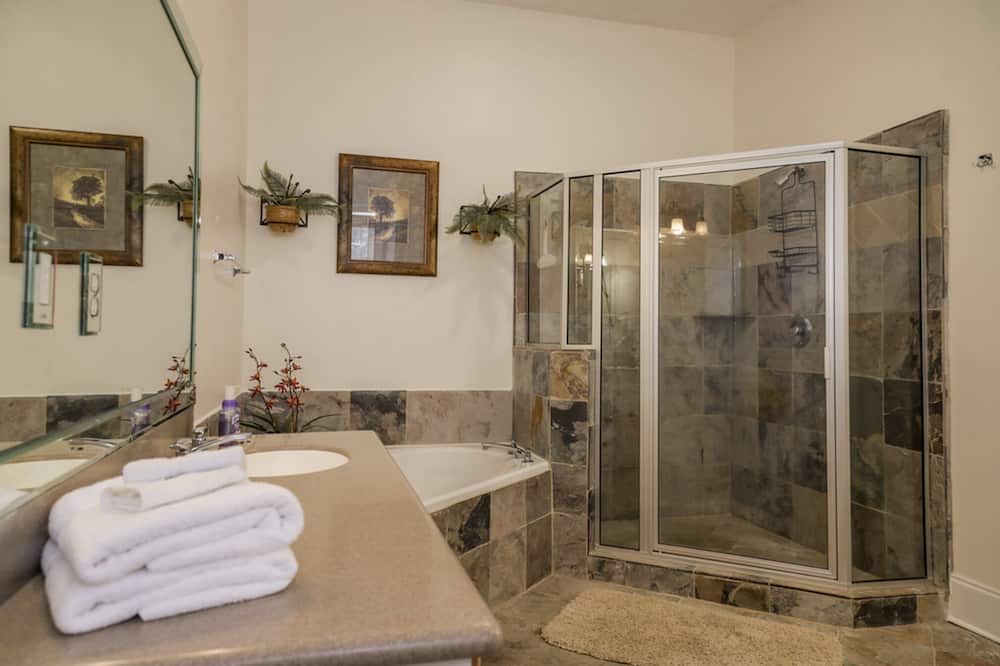 Photo of Others in Tiger