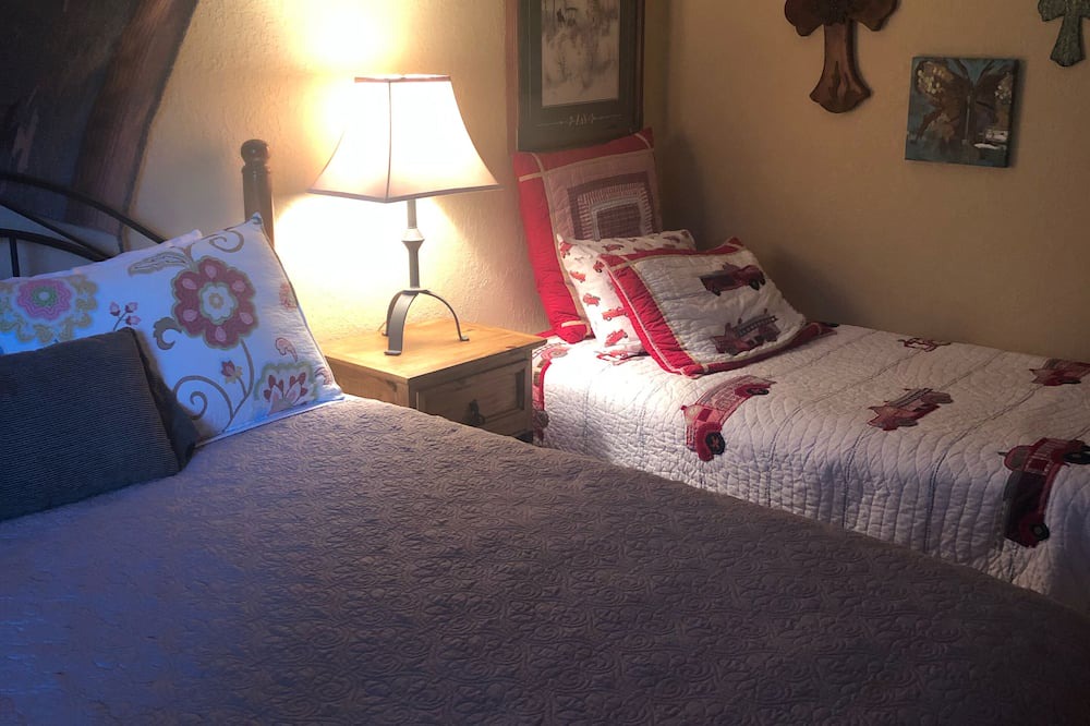 Photo of Bedroom in Ruidoso