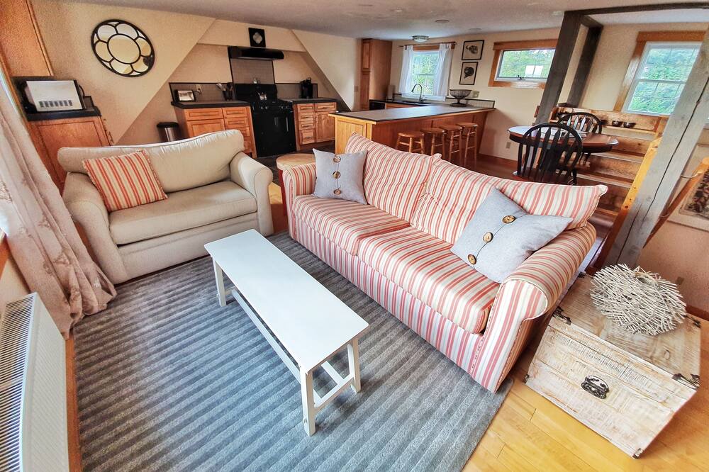 Photo of Livingroom in Bar Harbor