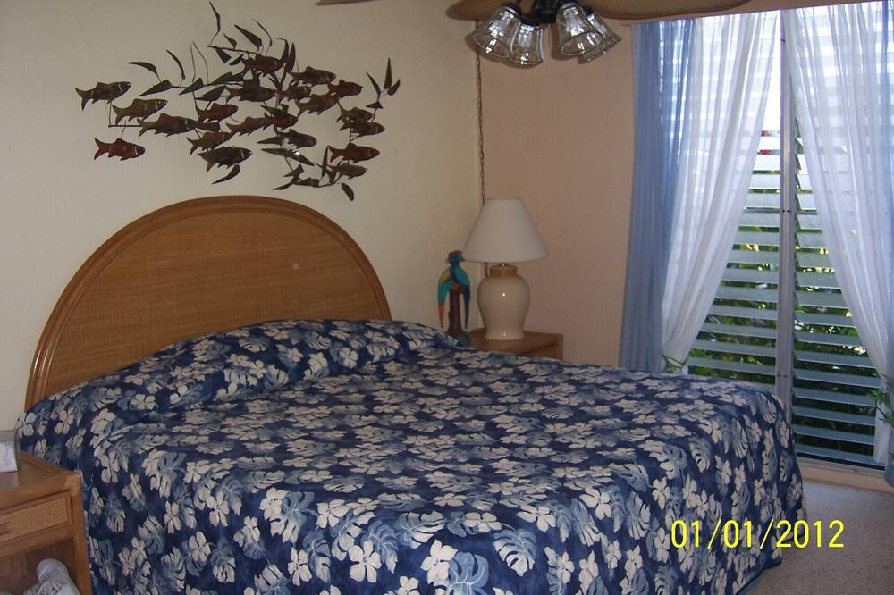 Photo of Bathroom in Keauhou