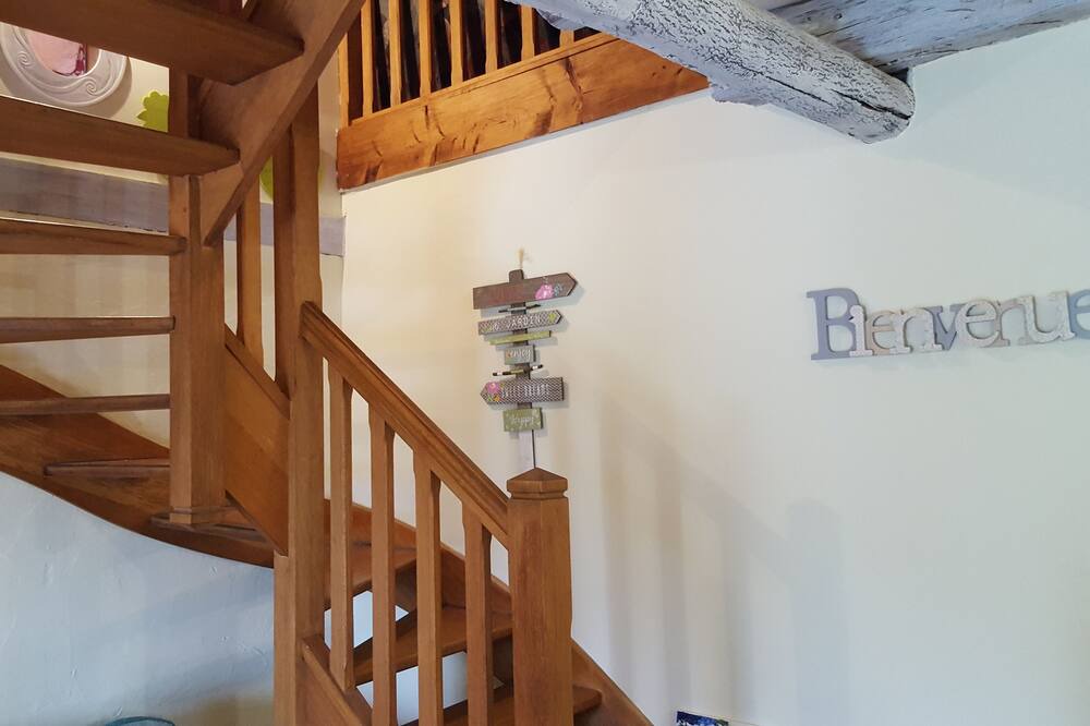 Photo of Bedroom in Campan