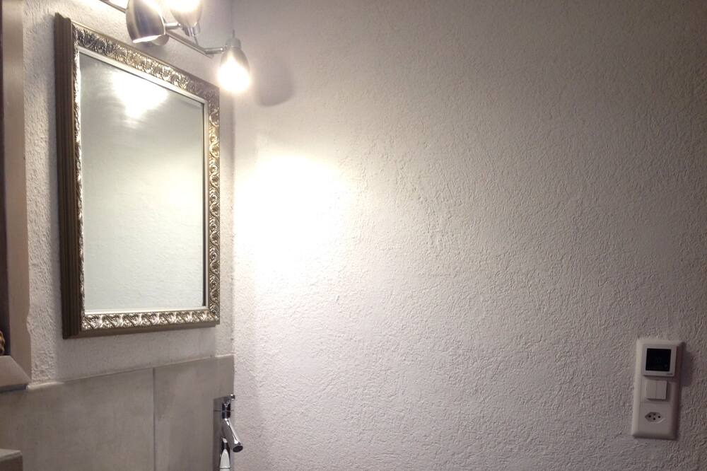 Photo of Bathroom in Mathon