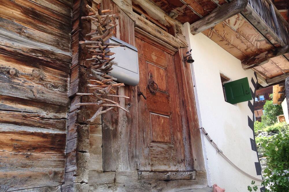 Photo of Outdoor in Mathon