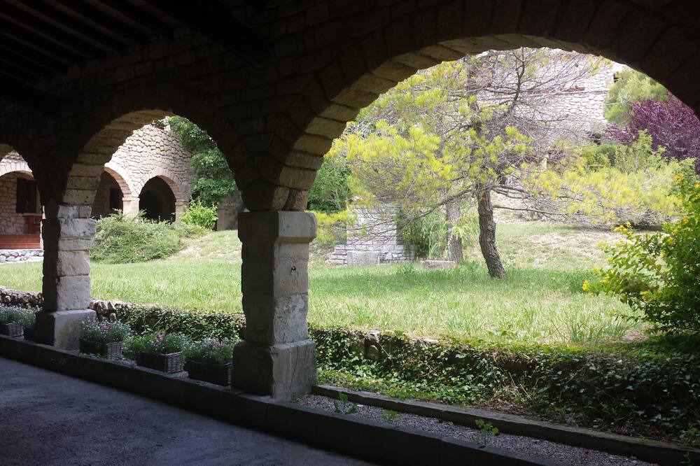 Photo of Outdoor in Montguers