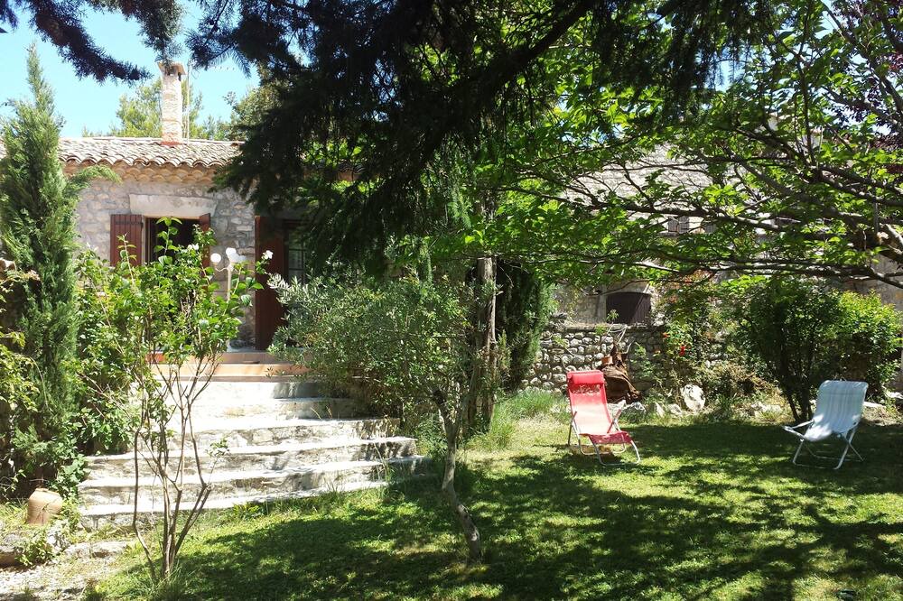 Photo of Outdoor in Montguers