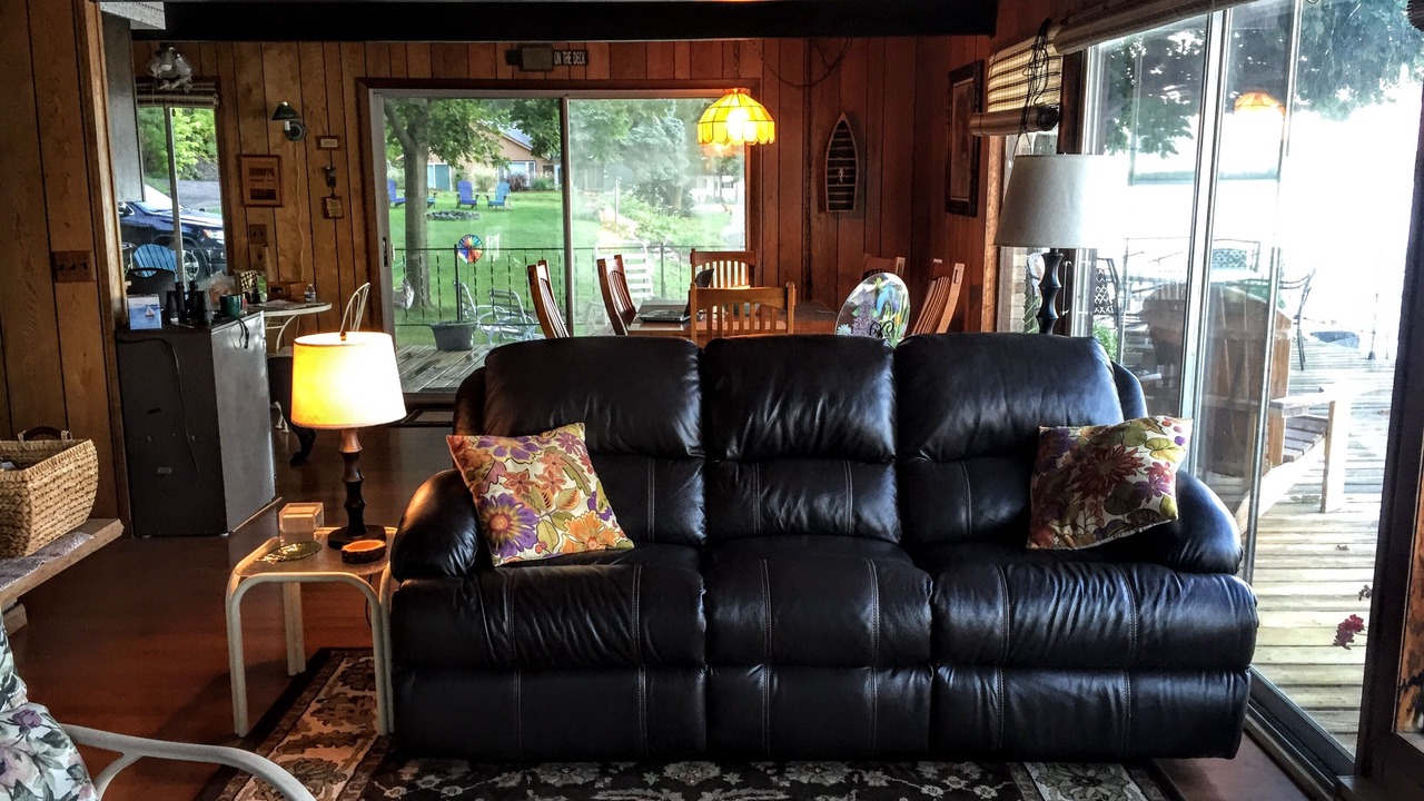 Photo of Livingroom in Middlesex