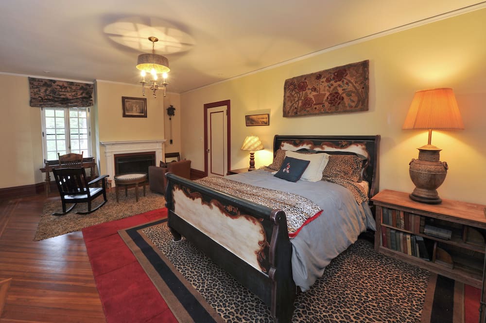 Photo of Bedroom in Highland Mills