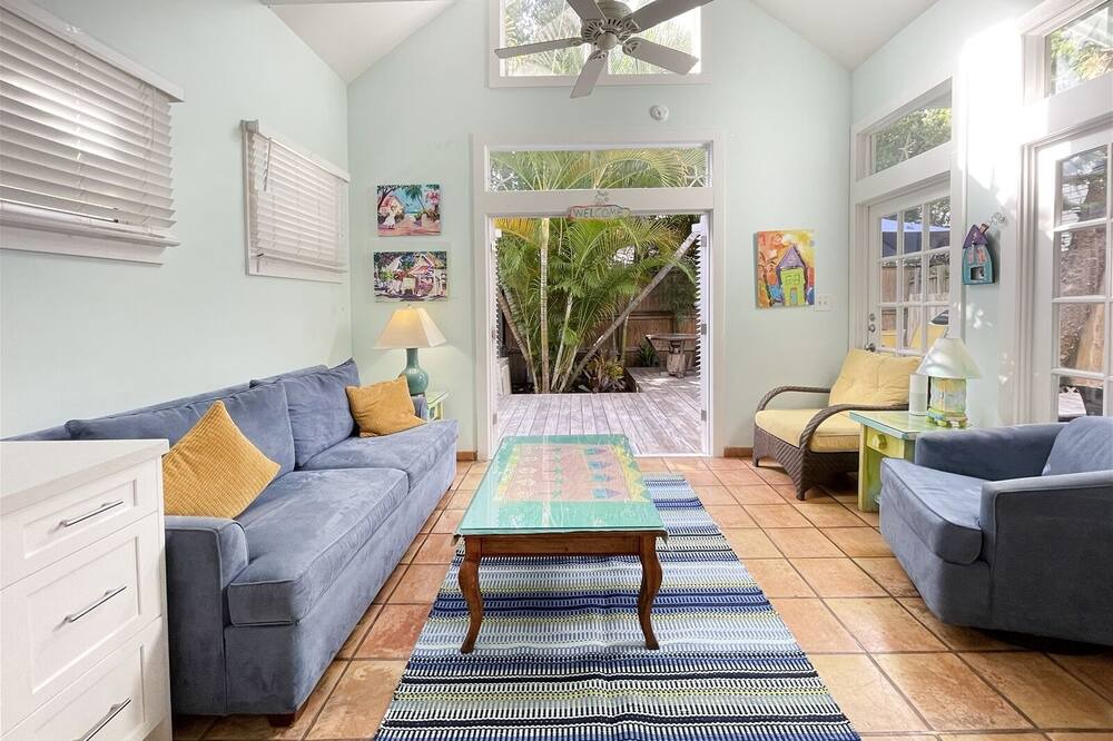 Photo of Livingroom in Old Town