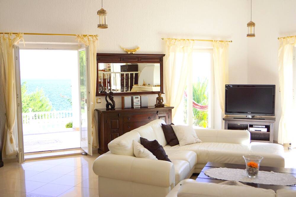 Photo of Livingroom in Stomorska
