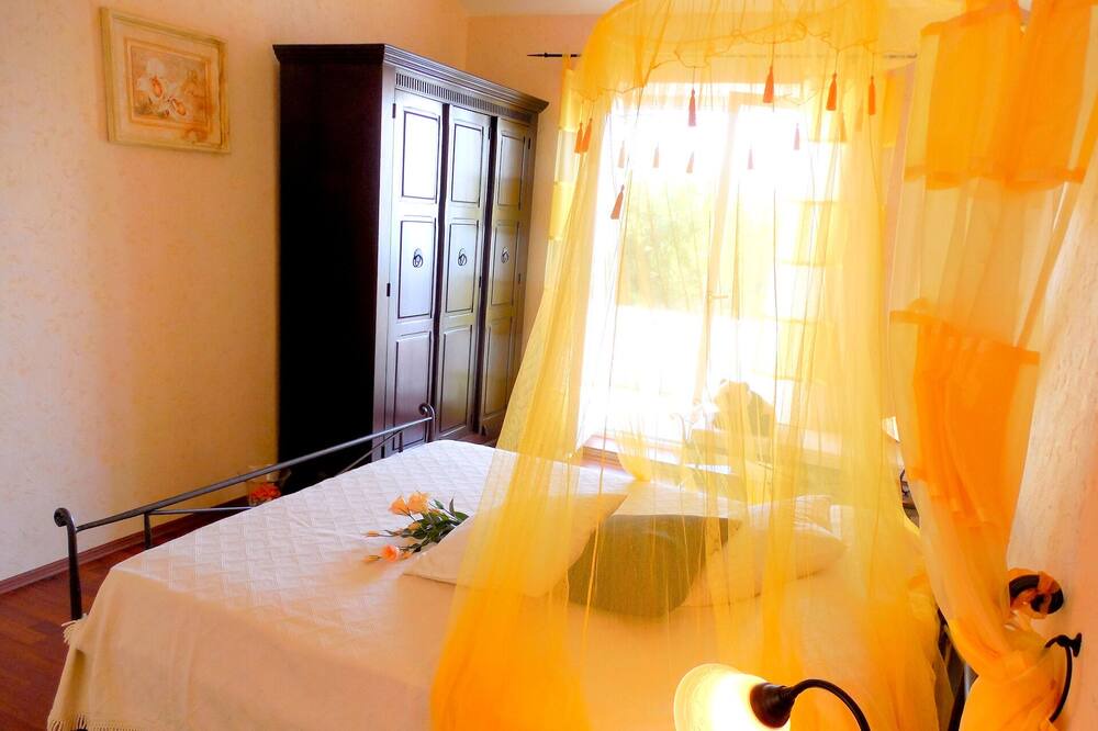 Photo of Bedroom in Stomorska