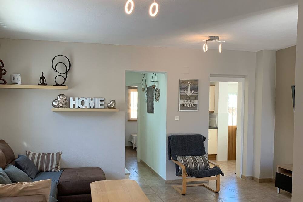 Photo of Livingroom in San Miguel de Salinas