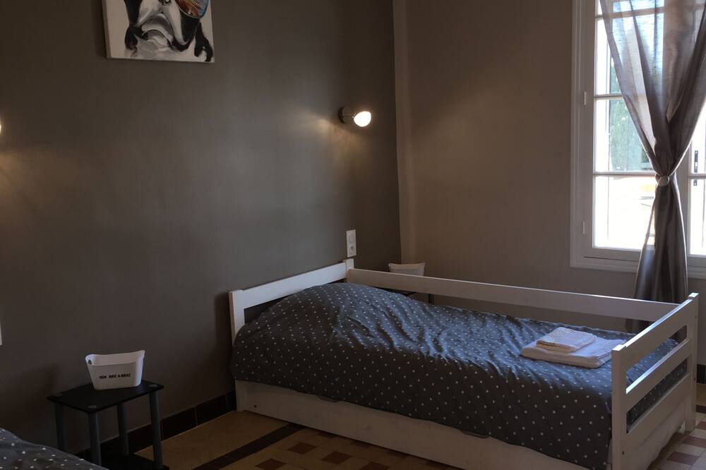 Photo of Bedroom in Tuchan