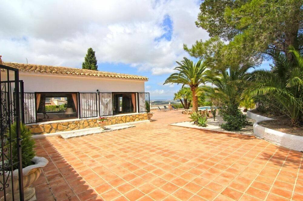 Photo of Outdoor in Benimeit