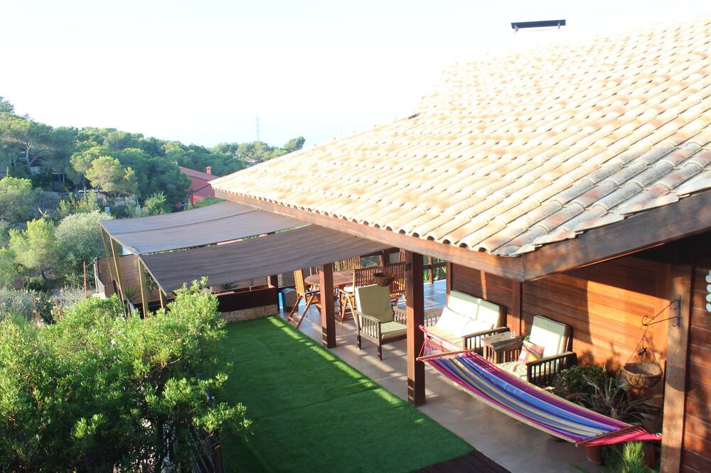 Photo of Outdoor in Cubelles