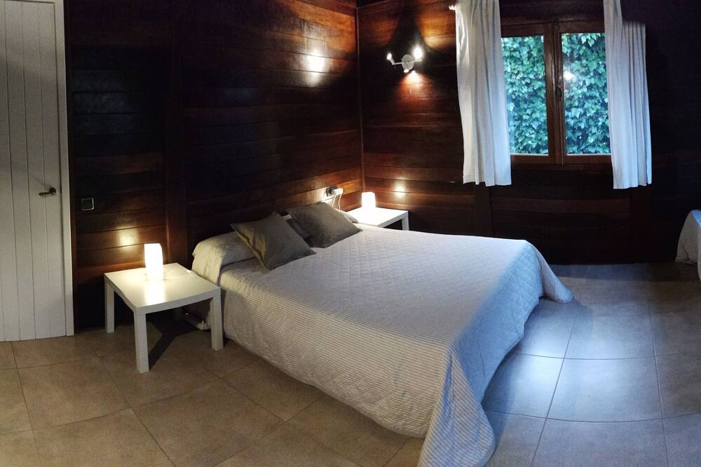 Photo of Bedroom in Cubelles