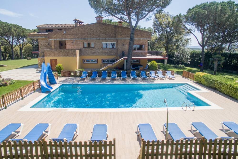Photo of Outdoor in Cassa de la Selva
